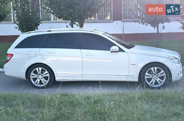 Универсал Mercedes-Benz C-Class 2009 в 