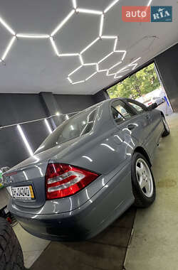 Седан Mercedes-Benz C-Class 2004 в 