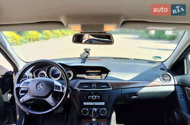 Седан Mercedes-Benz C-Class 2012 в 