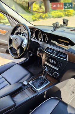 Седан Mercedes-Benz C-Class 2012 в 