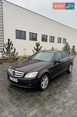 Седан Mercedes-Benz C-Class 2010 в Луцьку