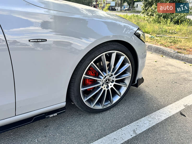 Седан Mercedes-Benz C-Class 2021 в Києві