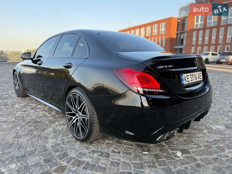 Седан Mercedes-Benz C-Class 2019 в Днепре