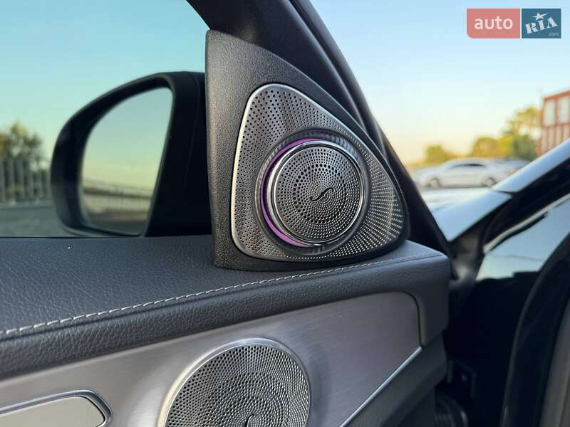 Седан Mercedes-Benz C-Class 2019 в Днепре