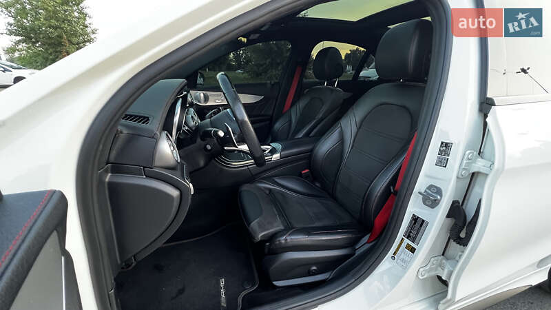 Седан Mercedes-Benz C-Class 2019 в Киеве