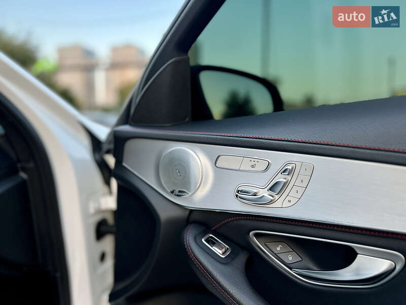 Седан Mercedes-Benz C-Class 2019 в Киеве