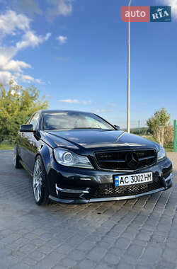 Купе Mercedes-Benz C-Class 2012 в 