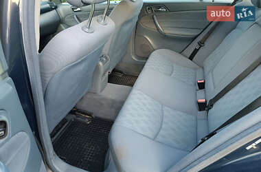 Седан Mercedes-Benz C-Class 2002 в 
