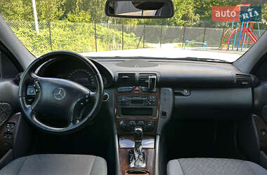 Седан Mercedes-Benz C-Class 2001 в 