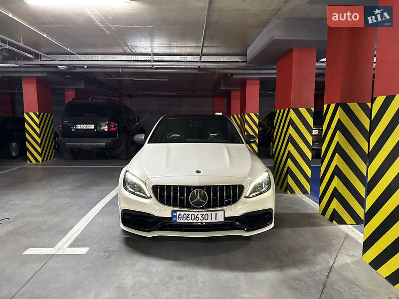 Mercedes-Benz C-Class 2019