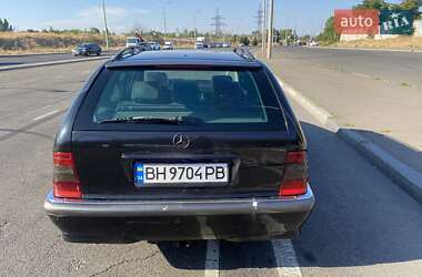 Универсал Mercedes-Benz C-Class 1998 в 