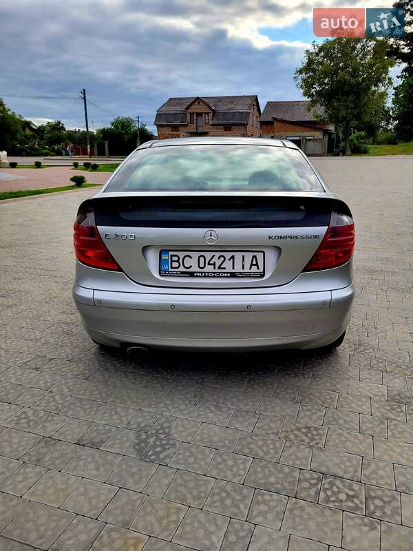 Купе Mercedes-Benz C-Class 2001 в Львове фото 10 Купе Mercedes-Benz C-Class 2001 в Львове