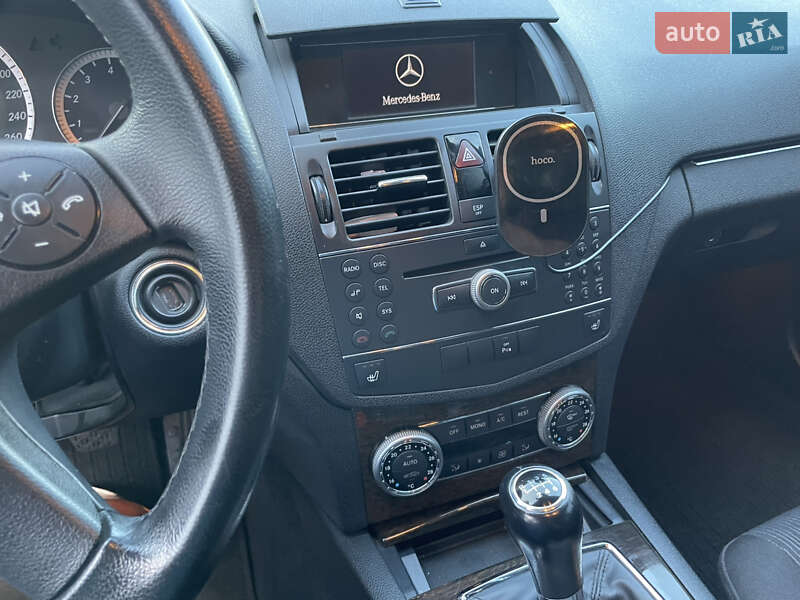 Седан Mercedes-Benz C-Class 2009 в Киеве фото 16 Седан Mercedes-Benz C-Class 2009 в Киеве
