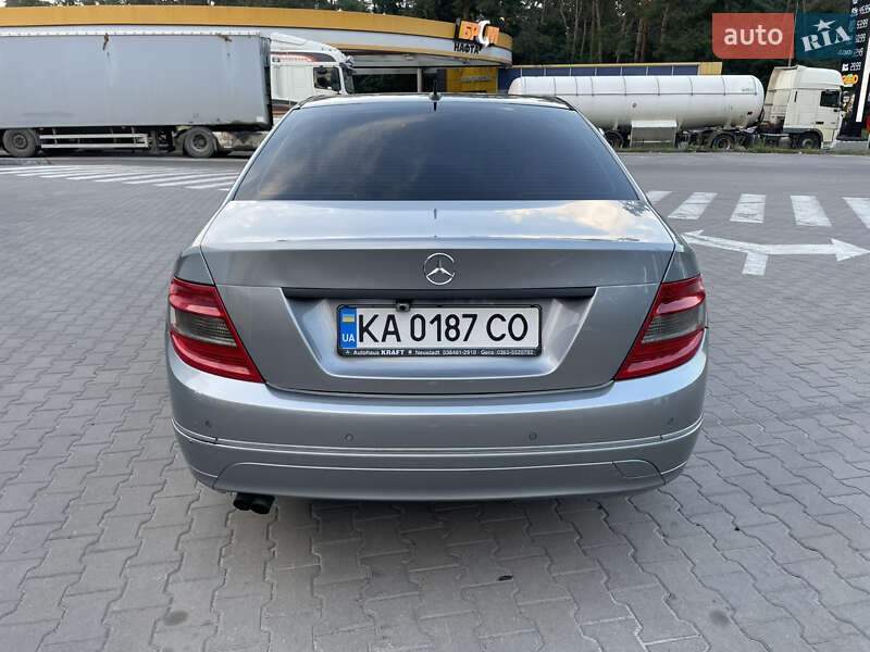 Седан Mercedes-Benz C-Class 2009 в Киеве фото 6 Седан Mercedes-Benz C-Class 2009 в Киеве
