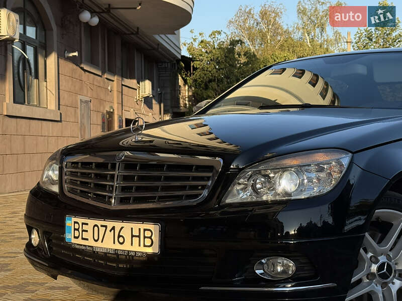 Седан Mercedes-Benz C-Class 2007 в Миколаєві