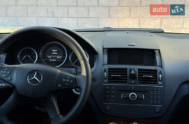 Седан Mercedes-Benz C-Class 2007 в 