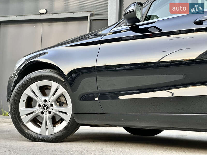 Седан Mercedes-Benz C-Class 2018 в Киеве фото 10 Седан Mercedes-Benz C-Class 2018 в Киеве