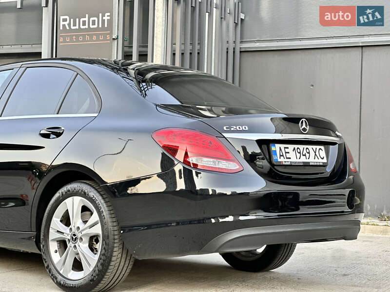 Седан Mercedes-Benz C-Class 2018 в Киеве фото 11 Седан Mercedes-Benz C-Class 2018 в Киеве