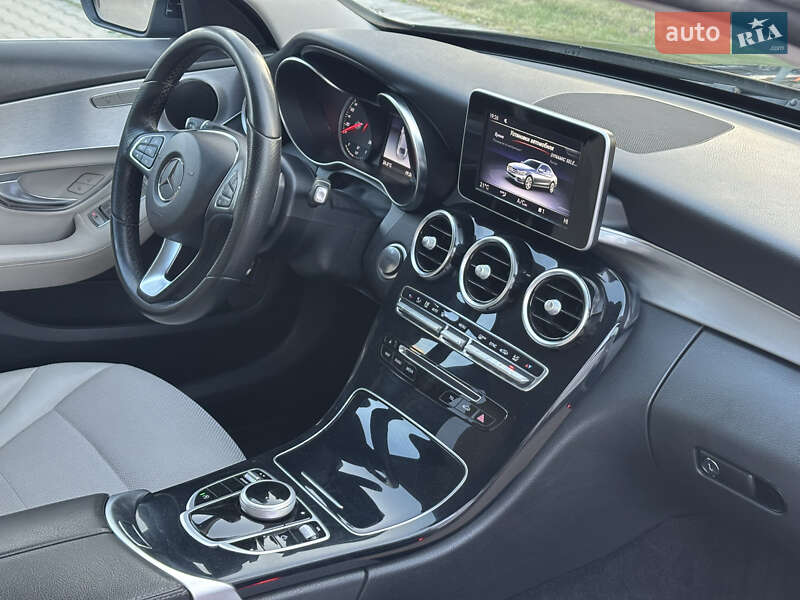 Седан Mercedes-Benz C-Class 2018 в Киеве фото 38 Седан Mercedes-Benz C-Class 2018 в Киеве