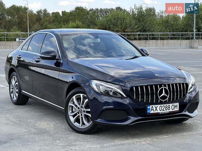 Седан Mercedes-Benz C-Class 2018 в 