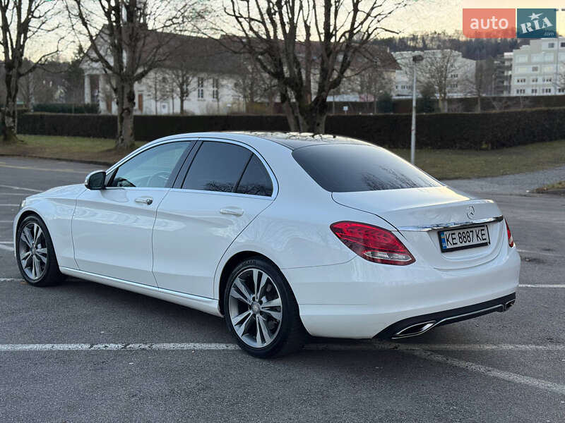 Седан Mercedes-Benz C-Class 2017 в Сумах