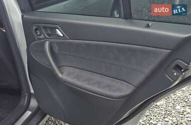 Седан Mercedes-Benz C-Class 2003 в 