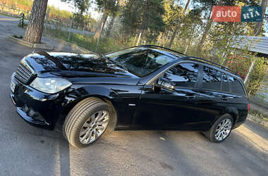 Универсал Mercedes-Benz C-Class 2012 в 