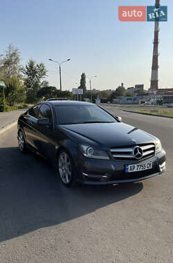 Купе Mercedes-Benz C-Class 2012 в 