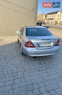 Седан Mercedes-Benz C-Class 2001 в 