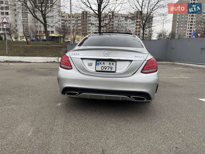 Седан Mercedes-Benz C-Class 2015 в Киеве