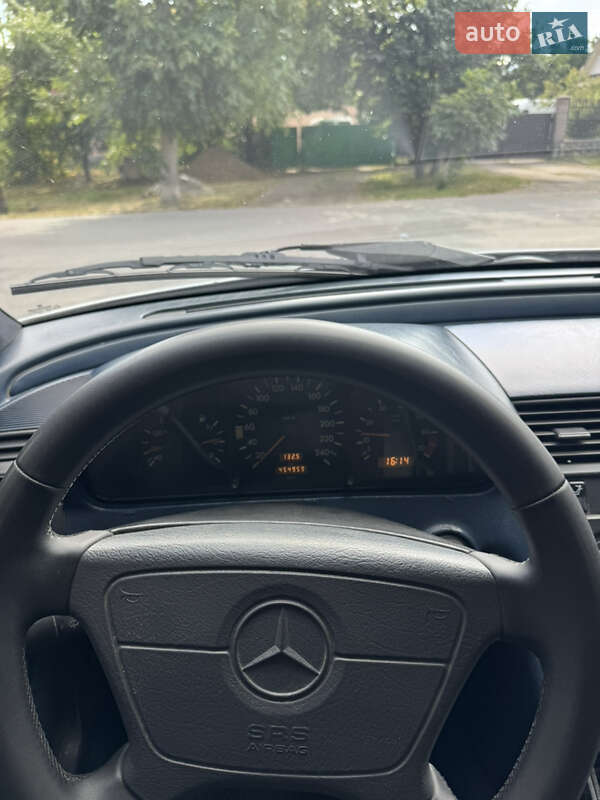 Седан Mercedes-Benz C-Class 1994 в Вороновице фото 3 Седан Mercedes-Benz C-Class 1994 в Вороновице