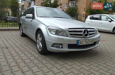 Универсал Mercedes-Benz C-Class 2010 в Ковеле