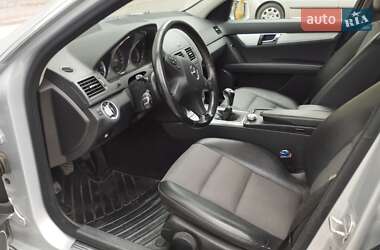 Универсал Mercedes-Benz C-Class 2010 в 
