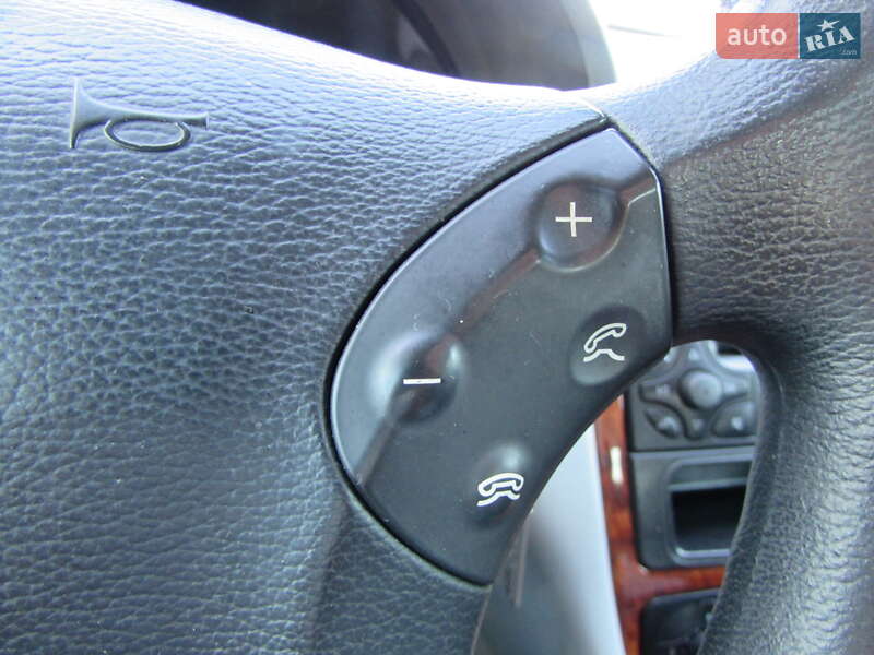 Универсал Mercedes-Benz C-Class 2003 в Кропивницком