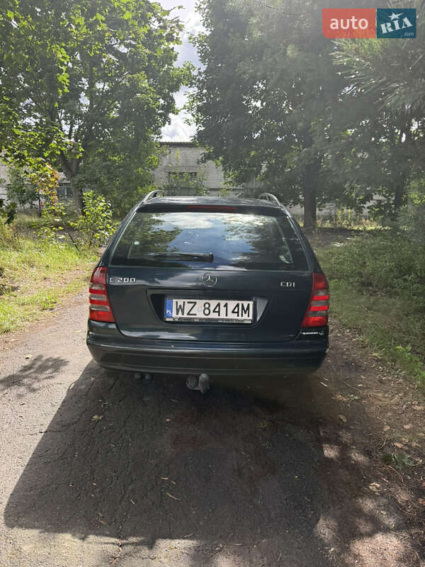 Универсал Mercedes-Benz C-Class 2003 в Костополе