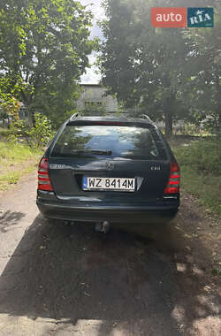 Универсал Mercedes-Benz C-Class 2003 в 