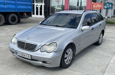 Универсал Mercedes-Benz C-Class 2002 в Солотвине