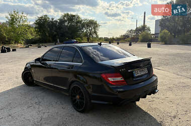 Седан Mercedes-Benz C-Class 2012 в 