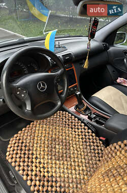 Седан Mercedes-Benz C-Class 2001 в 