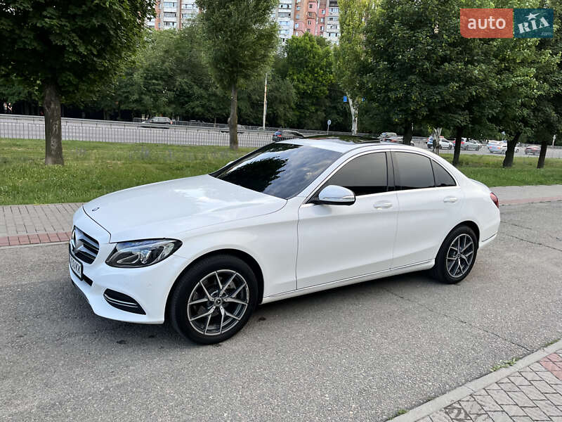 Седан Mercedes-Benz C-Class 2014 в 