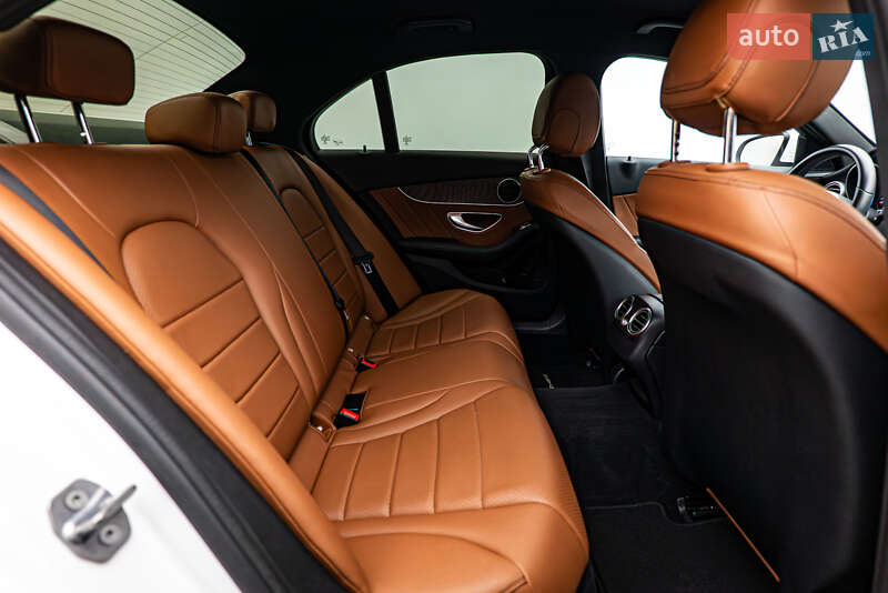 Седан Mercedes-Benz C-Class 2018 в Киеве фото 21 Седан Mercedes-Benz C-Class 2018 в Киеве