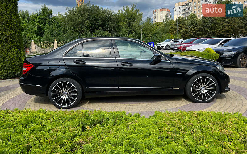 Седан Mercedes-Benz C-Class 2013 в Львове фото 8 Седан Mercedes-Benz C-Class 2013 в Львове