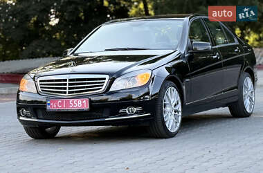 Седан Mercedes-Benz C-Class 2010 в Виннице