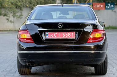 Седан Mercedes-Benz C-Class 2010 в 