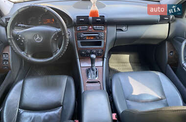 Седан Mercedes-Benz C-Class 2002 в 