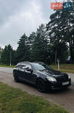 Универсал Mercedes-Benz C-Class 2010 в 