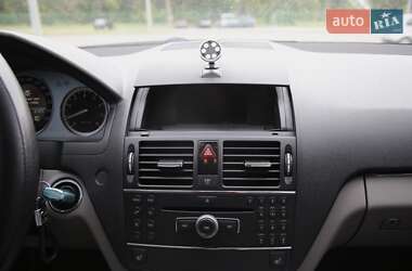 Седан Mercedes-Benz C-Class 2008 в 