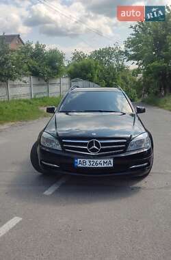 Универсал Mercedes-Benz C-Class 2010 в Виннице