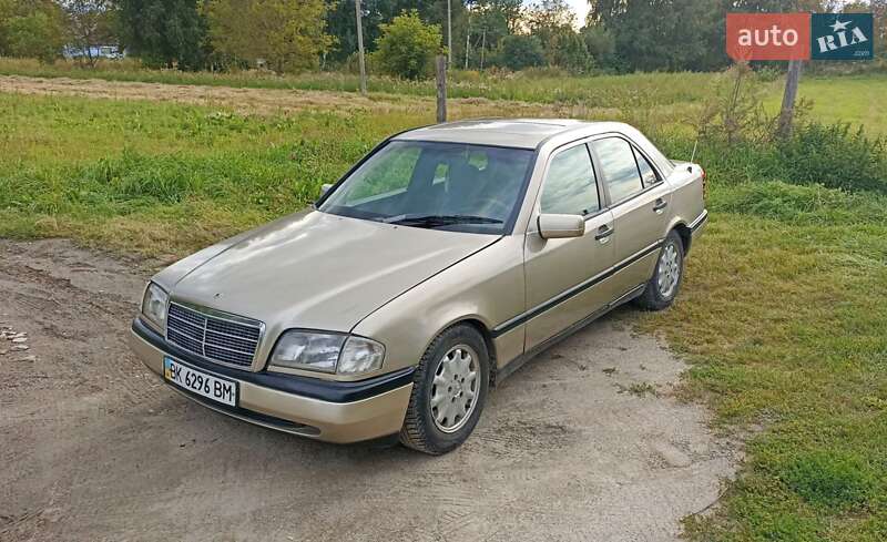 Седан Mercedes-Benz C-Class 1994 в 