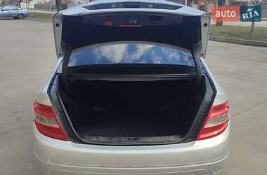 Седан Mercedes-Benz C-Class 2008 в 
